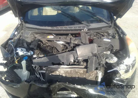 2012 Hyundai Elantra Limited (Ulsan Plant) from USA, damaged, VIN KMHDH4AE7CU228663